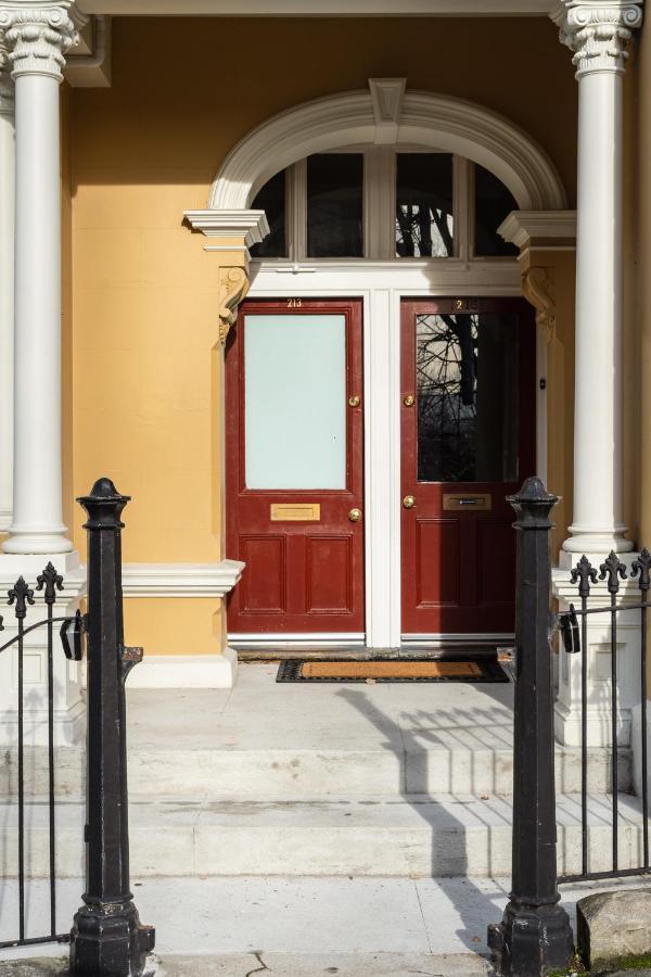 Luxury Apartment On Stuart Dunedin Exteriör bild