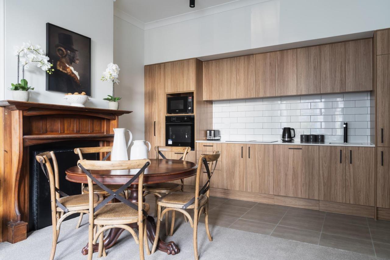 Luxury Apartment On Stuart Dunedin Exteriör bild